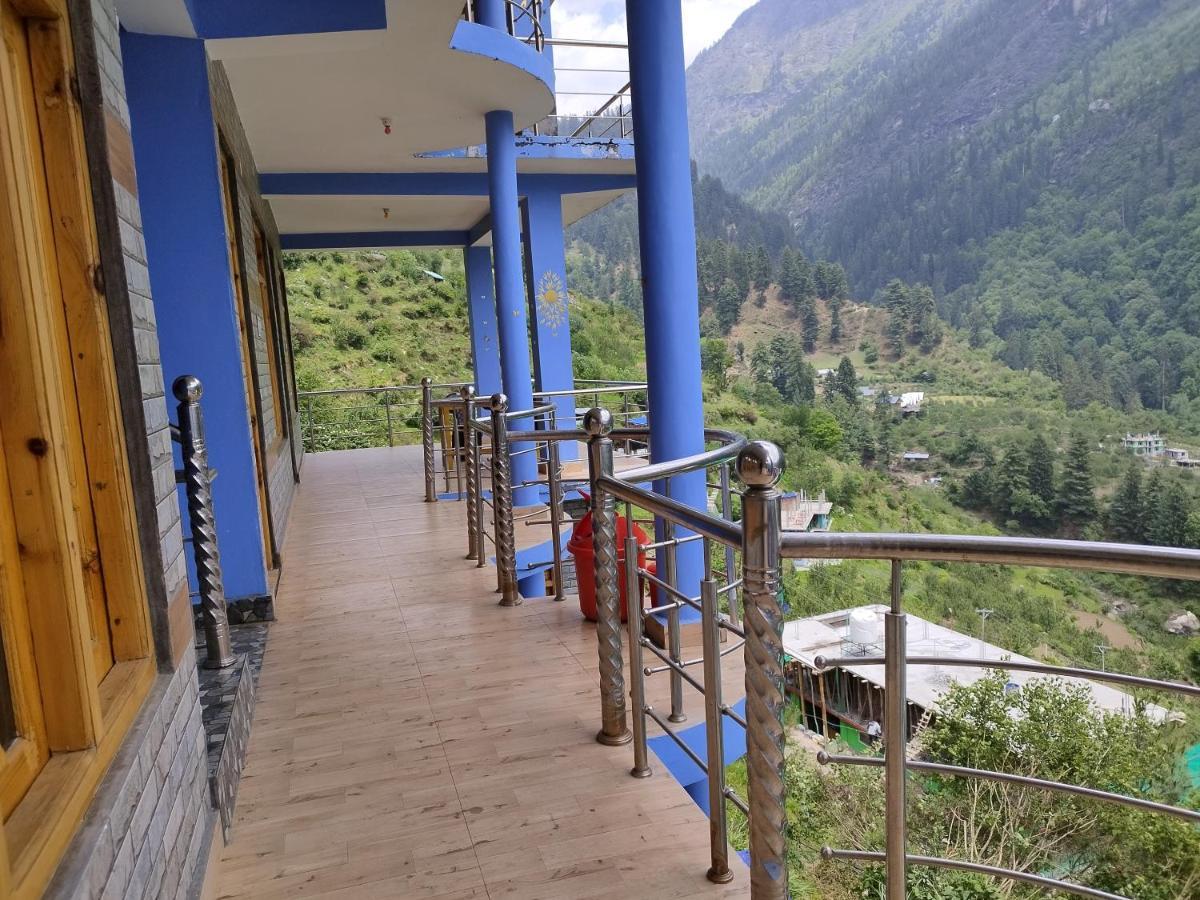 Cafe Kush Hotel Tosh Exterior photo